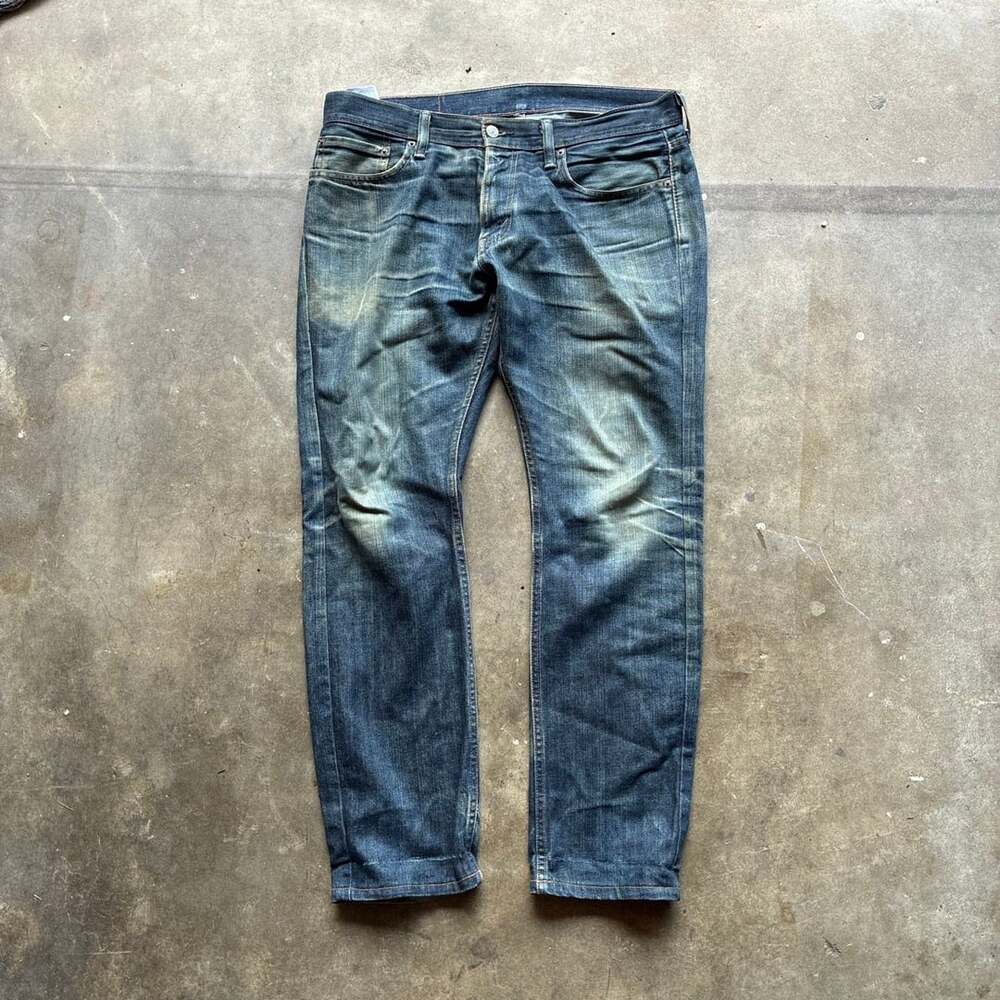 Levi's 514 Straight Fit dark Washed Denim Jeans